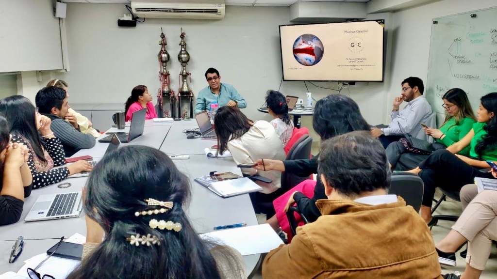 Patricio Valderrama en consultoría con el MEF (Ministerio de Economía y Fianzas del Perú) sobre el Fenómeno de El Niño